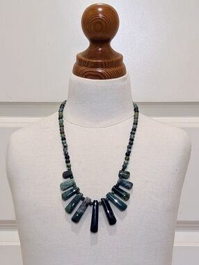EUC Stunning Vintage 21.5" Serpentine Statement Necklace